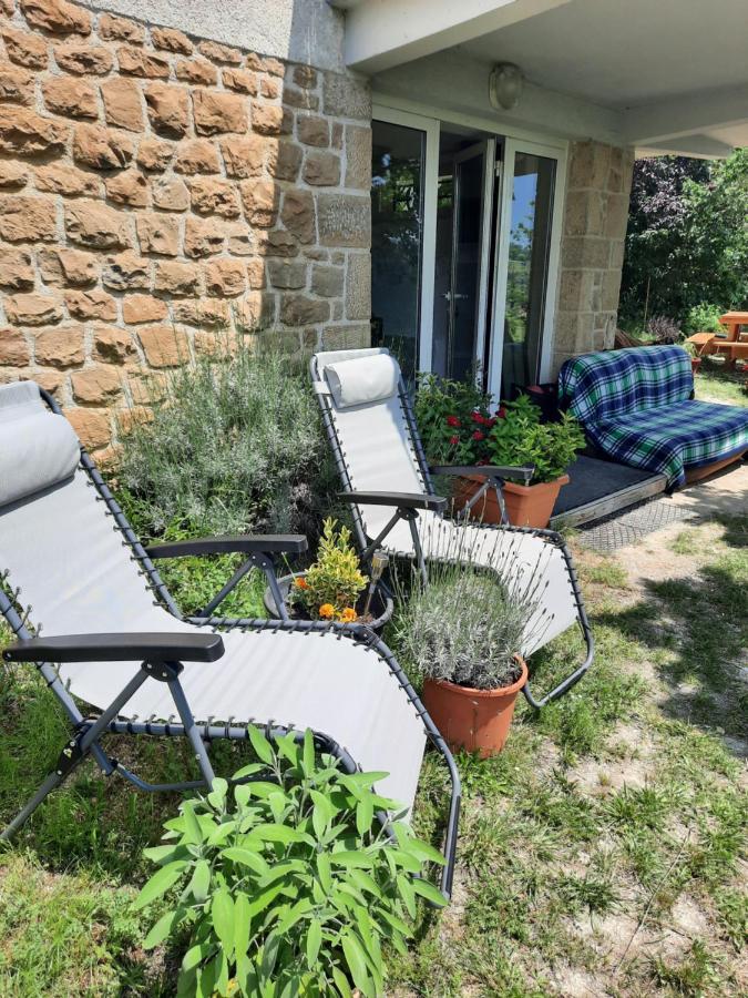 Les Coteaux De Planeze, Maison Et Jardin Dans Le Lot! Chambres Chez L'Habitant! Belmont-Bretenoux Exteriér fotografie